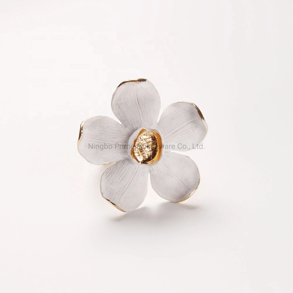 White Flower Napkin Rings for Amazon Supply Flower Napkin Ring for Spring Season Decoration