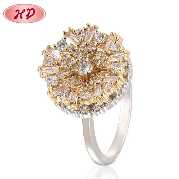 Fashion Design Flower Shape Gold Diamond Engagement Wedding Ring